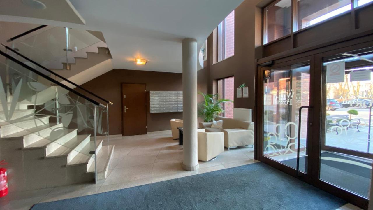 Port Apartment *